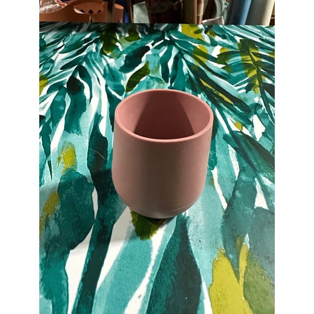 Ezpz Tiny cups 2 oz Baby non spill